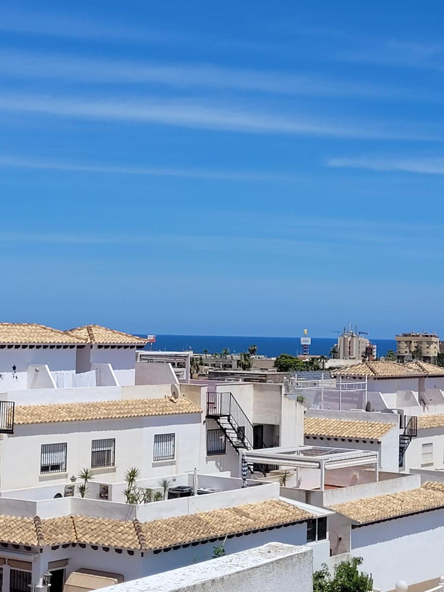Nice Top Floor Bungalow Punta Prima 奥里韦拉 外观 照片